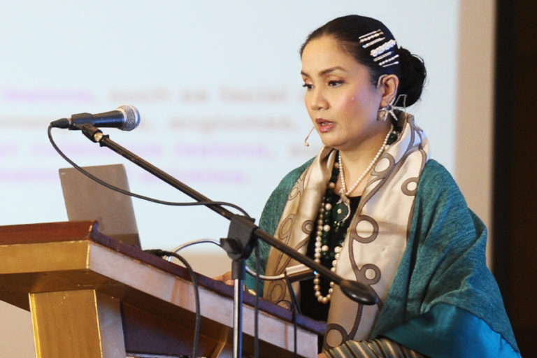 SpectruMed Starts Off PAPSHPI Convention with A Laser Forum – 11
